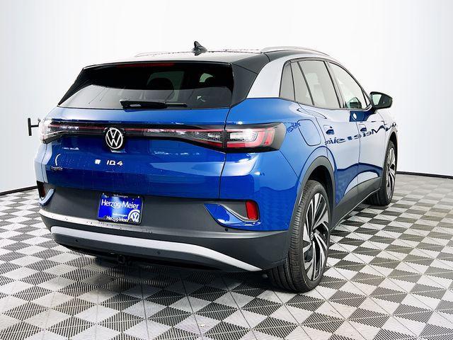 new 2025 Volkswagen ID.4 car, priced at $59,781