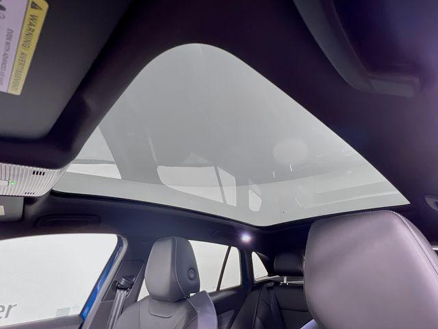 new 2025 Volkswagen ID.4 car, priced at $59,781