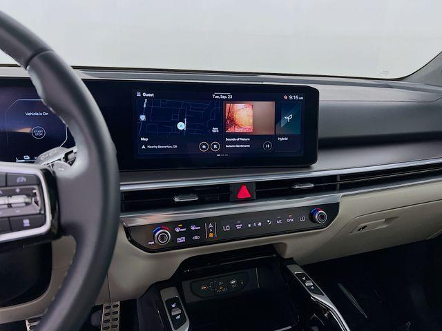 used 2025 Kia Sorento Hybrid car, priced at $37,988