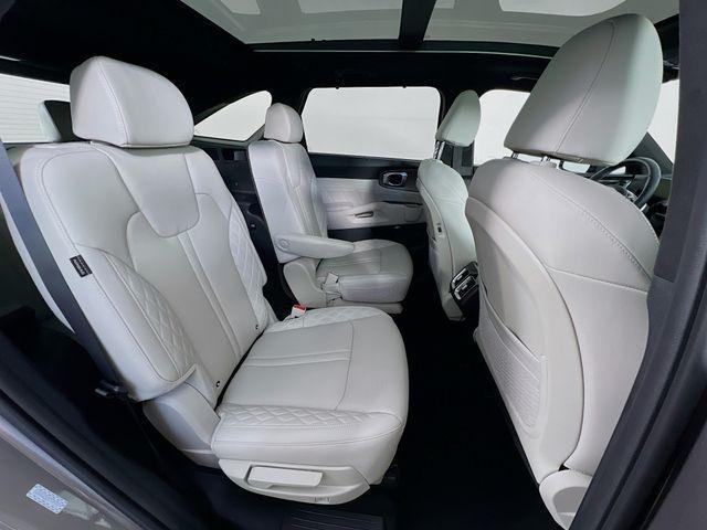 used 2025 Kia Sorento Hybrid car, priced at $37,988