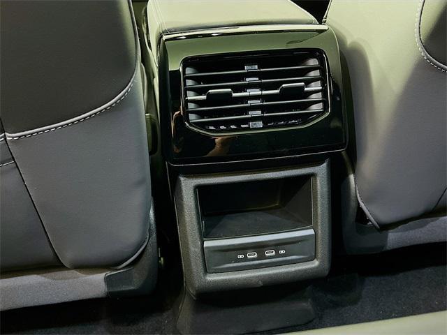 new 2025 Volkswagen ID.4 car, priced at $56,176