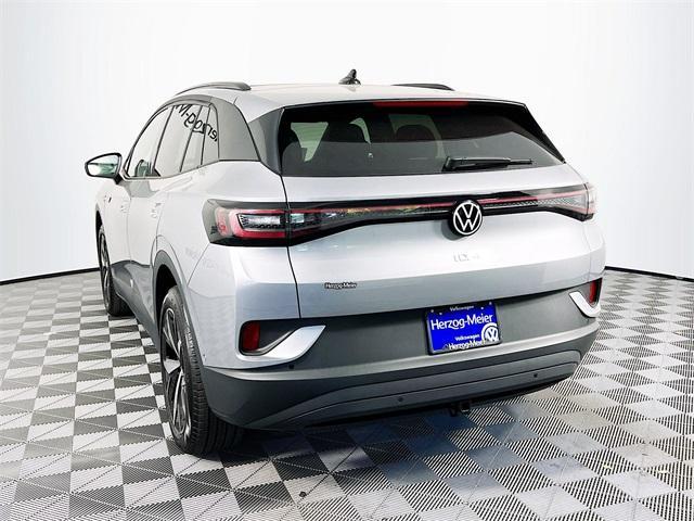 new 2025 Volkswagen ID.4 car, priced at $56,286
