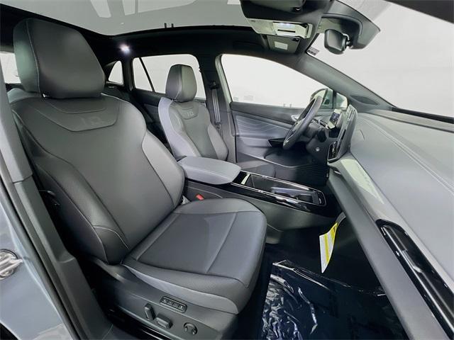 new 2025 Volkswagen ID.4 car, priced at $56,286