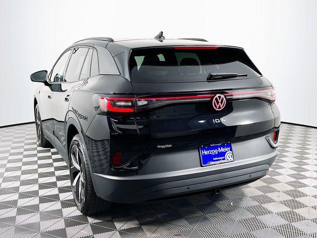 new 2025 Volkswagen ID.4 car, priced at $56,176