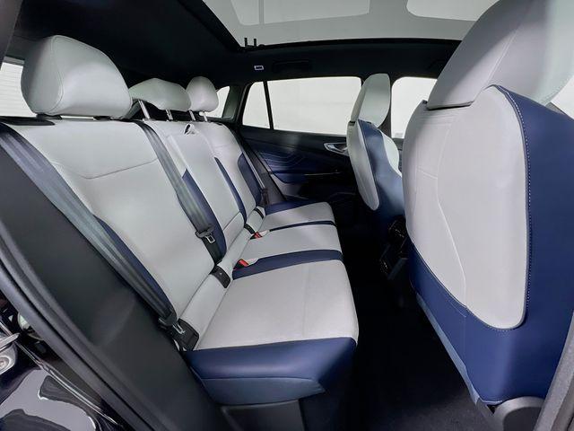 new 2025 Volkswagen ID.4 car, priced at $56,176