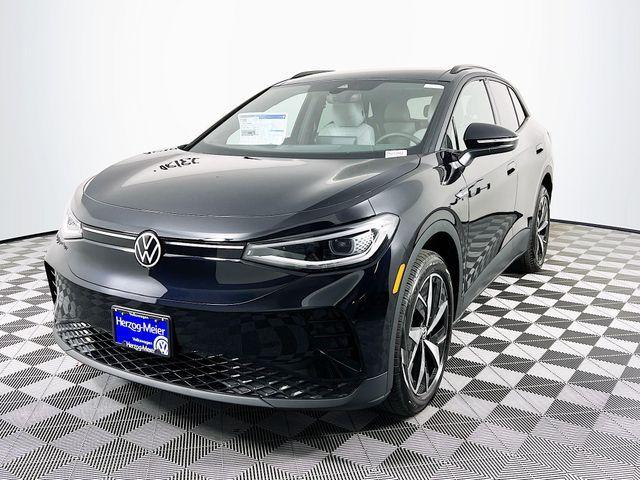 new 2025 Volkswagen ID.4 car, priced at $56,176