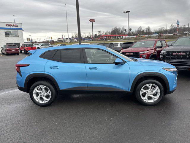 new 2025 Chevrolet Trax car, priced at $23,175