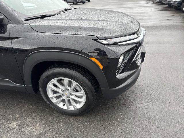 new 2025 Chevrolet TrailBlazer car, priced at $27,125