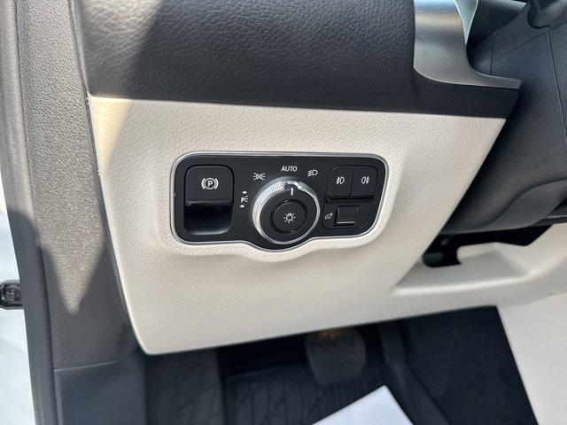 used 2021 Mercedes-Benz GLB 250 car, priced at $29,995