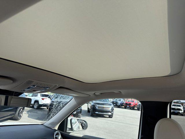 used 2021 Mercedes-Benz GLB 250 car, priced at $29,995