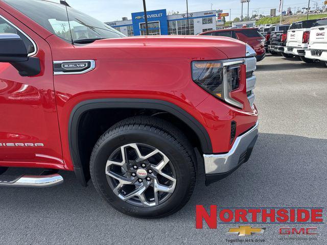 new 2025 GMC Sierra 1500 car, priced at $57,687