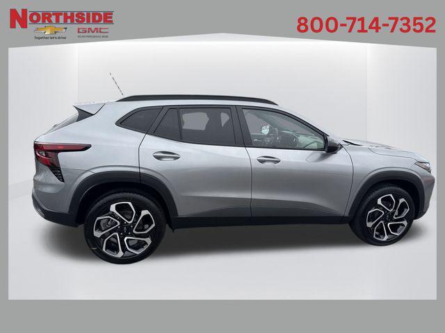 new 2025 Chevrolet Trax car, priced at $24,810