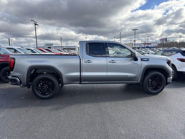 new 2025 GMC Sierra 1500 car, priced at $53,190