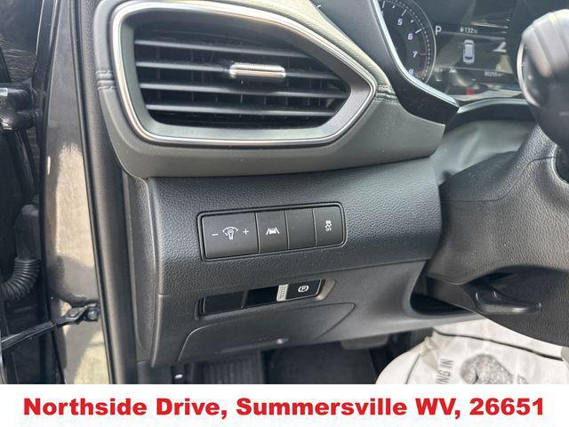 used 2022 Hyundai Santa Fe car, priced at $16,897