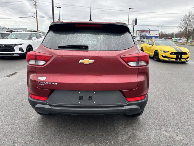 new 2025 Chevrolet TrailBlazer car, priced at $27,125