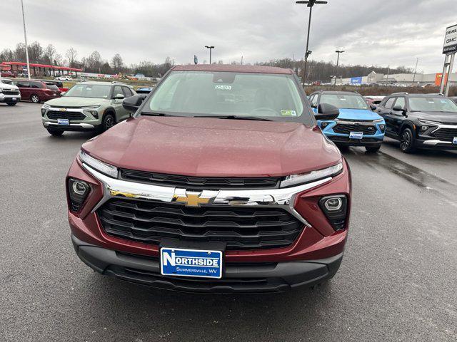 new 2025 Chevrolet TrailBlazer car, priced at $27,125