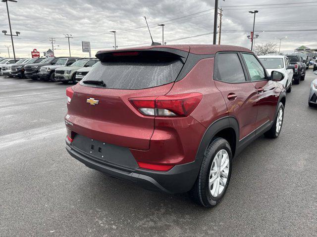 new 2025 Chevrolet TrailBlazer car, priced at $27,125