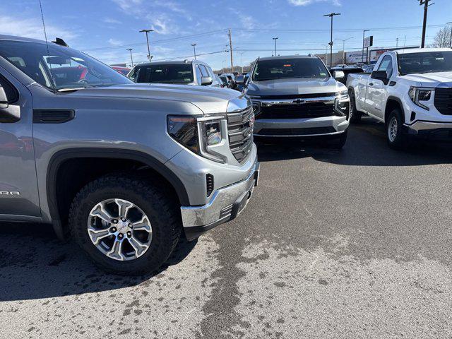 new 2025 GMC Sierra 1500 car, priced at $52,936