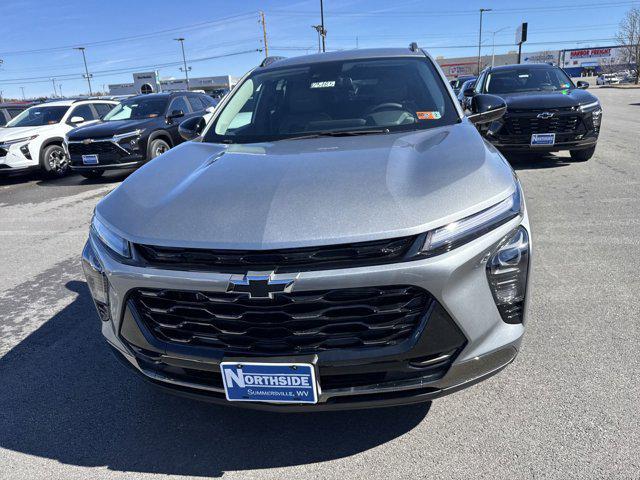 new 2025 Chevrolet Trax car, priced at $26,185