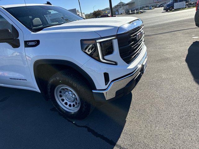 new 2025 GMC Sierra 1500 car, priced at $44,815