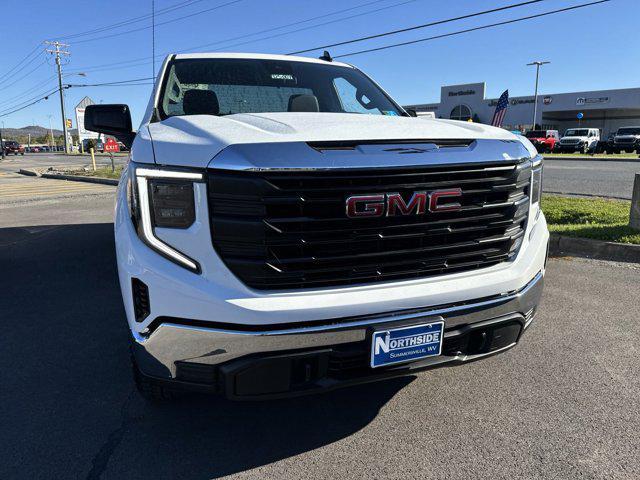 new 2025 GMC Sierra 1500 car, priced at $44,815