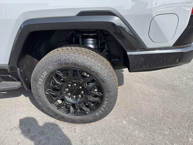 new 2025 GMC HUMMER EV Pickup car, priced at $100,360