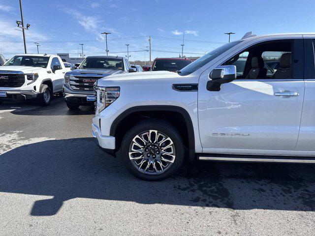 new 2025 GMC Sierra 1500 car, priced at $83,540