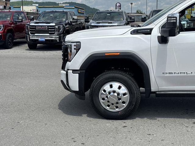 new 2025 GMC Sierra 3500 car, priced at $105,509