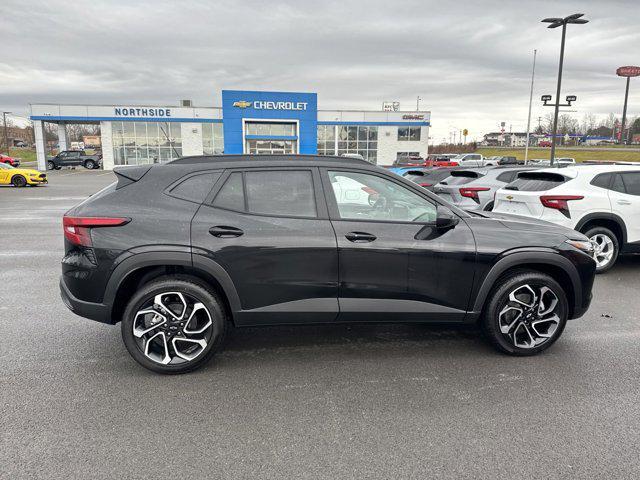 new 2025 Chevrolet Trax car, priced at $25,685