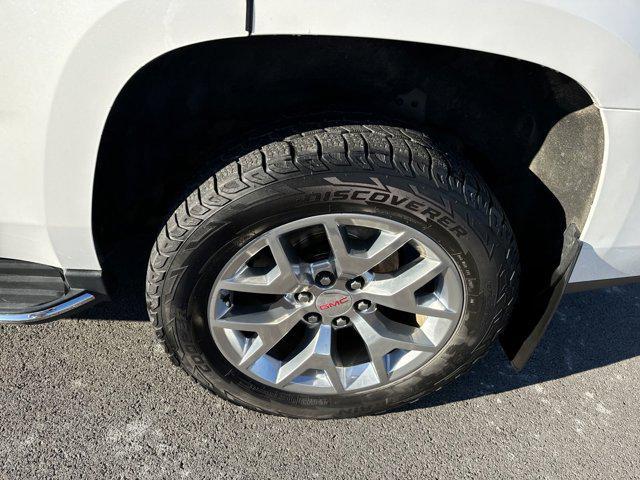 used 2019 GMC Yukon car, priced at $28,999