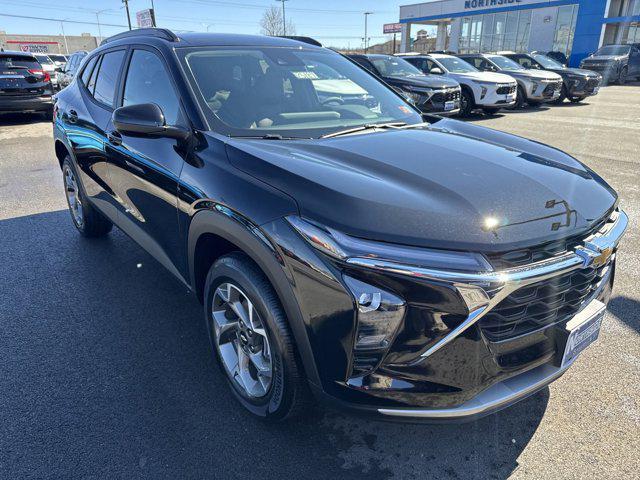 new 2025 Chevrolet Trax car, priced at $24,630