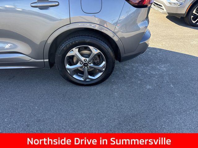 used 2023 Ford Escape car, priced at $22,994