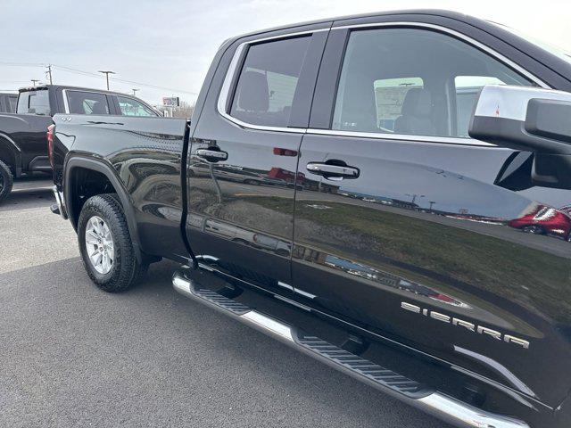 new 2024 GMC Sierra 1500 car, priced at $51,225