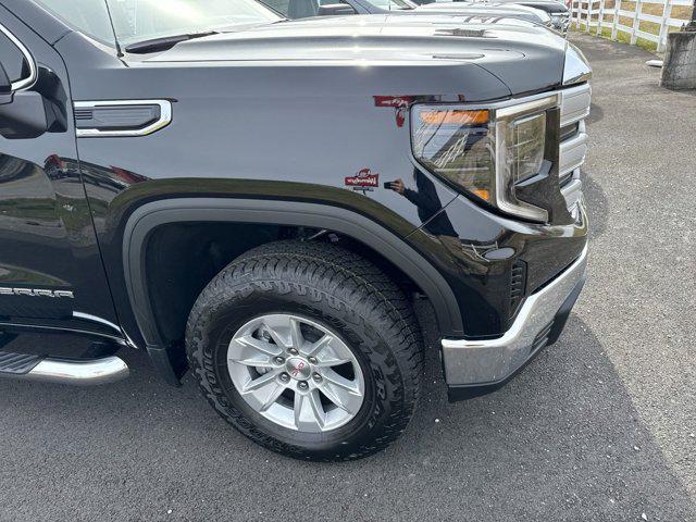 new 2024 GMC Sierra 1500 car, priced at $51,225