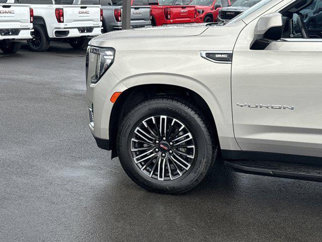 used 2023 GMC Yukon XL car, priced at $47,999