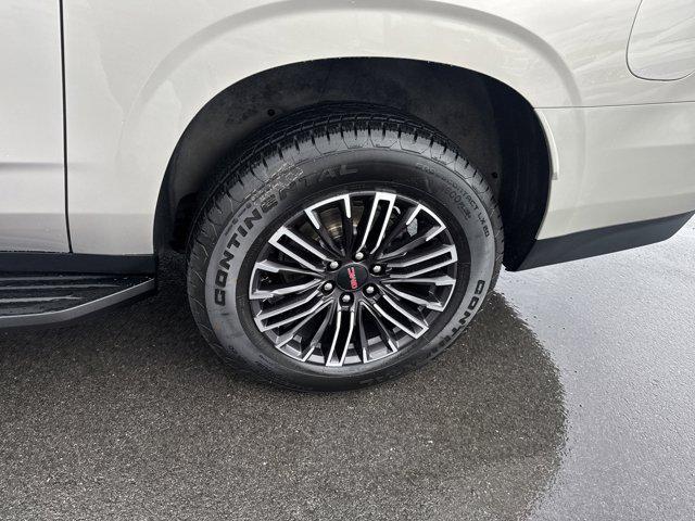 used 2023 GMC Yukon XL car, priced at $47,999