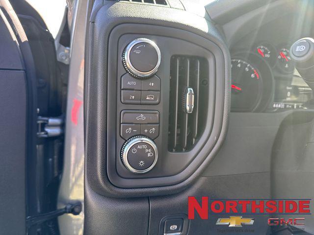 new 2025 GMC Sierra 1500 car, priced at $43,913