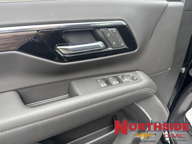 new 2025 Chevrolet Tahoe car, priced at $74,899