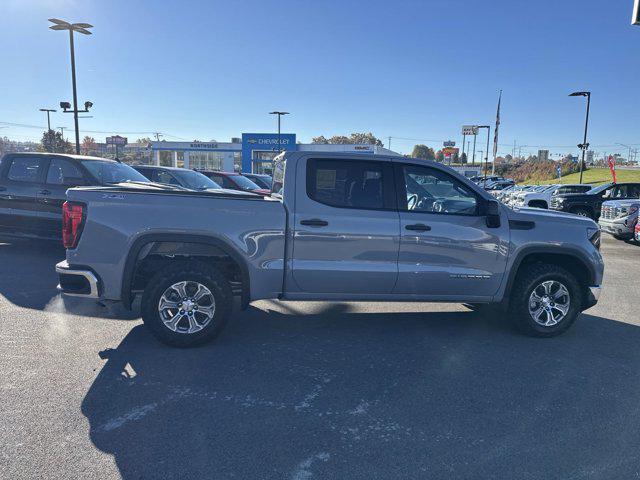 new 2025 GMC Sierra 1500 car, priced at $55,000