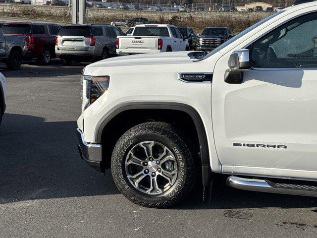 new 2025 GMC Sierra 1500 car, priced at $55,985