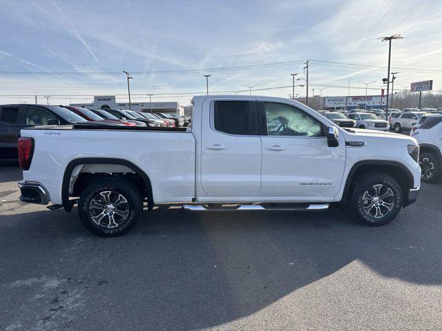 new 2025 GMC Sierra 1500 car, priced at $55,985