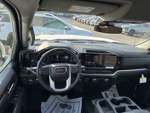 new 2025 GMC Sierra 1500 car, priced at $55,985