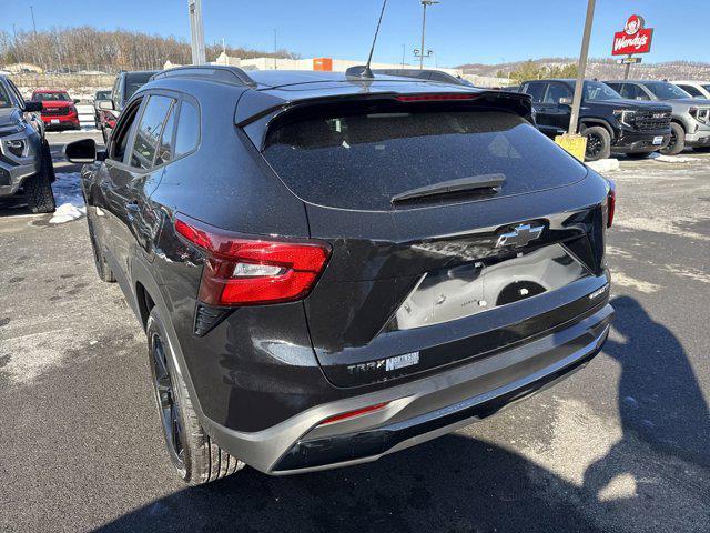 new 2025 Chevrolet Trax car, priced at $25,960