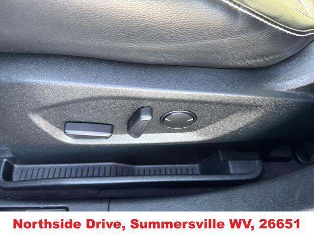 used 2022 Ford Edge car, priced at $29,822