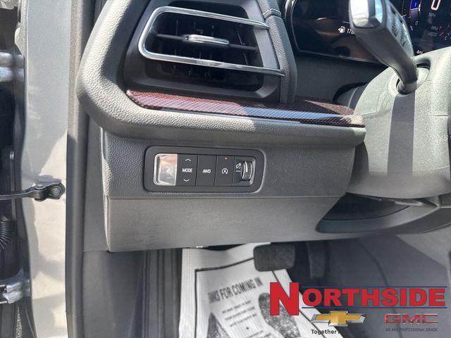 new 2026 Chevrolet Traverse car, priced at $52,553