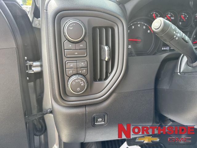 new 2025 Chevrolet Silverado 2500 car, priced at $53,962