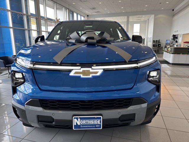 new 2025 Chevrolet Silverado EV car, priced at $75,630