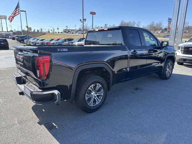 new 2025 GMC Sierra 1500 car, priced at $50,622