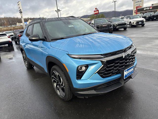 new 2025 Chevrolet TrailBlazer car, priced at $34,365