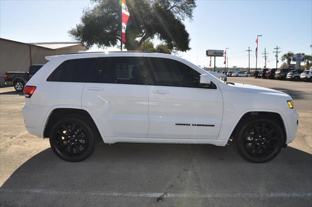 used 2018 Jeep Grand Cherokee car, priced at $17,995